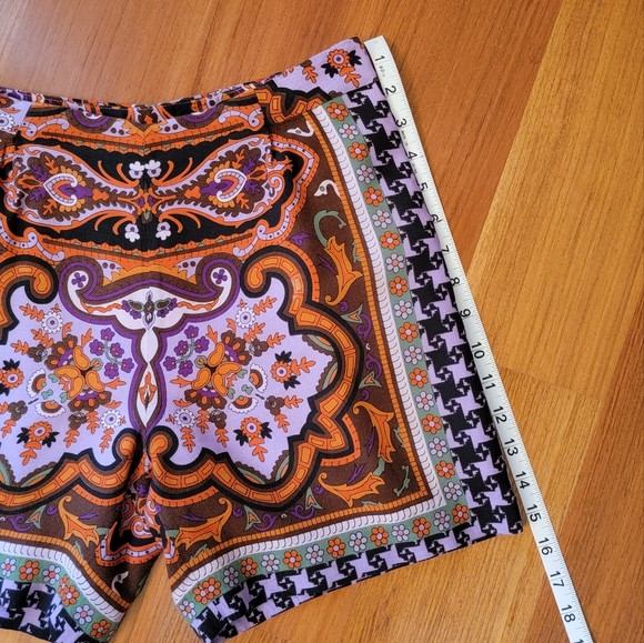 Taka Wear - Colorful Printed Shorts - Picture 7 of 15